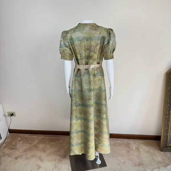 Original 1930s Chinese Silk Brocade House Coat Robe Dress Floral Frog Closures - Picture 7 of 17